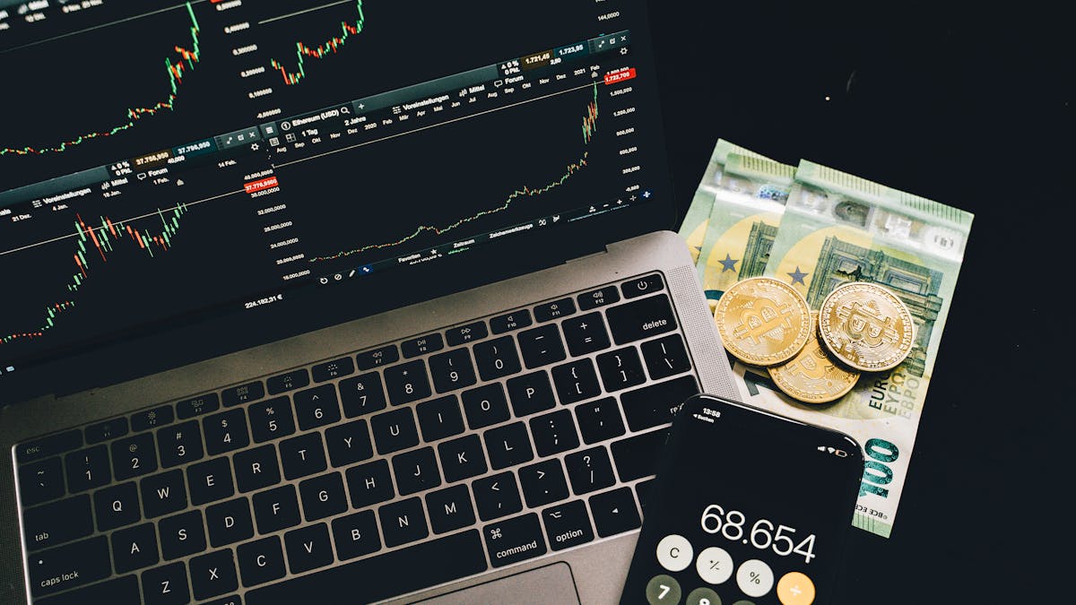 Satoshi Nakamoto : Le Mystère de Son Héritage et Ses Leçons pour les Entrepreneurs en 2026